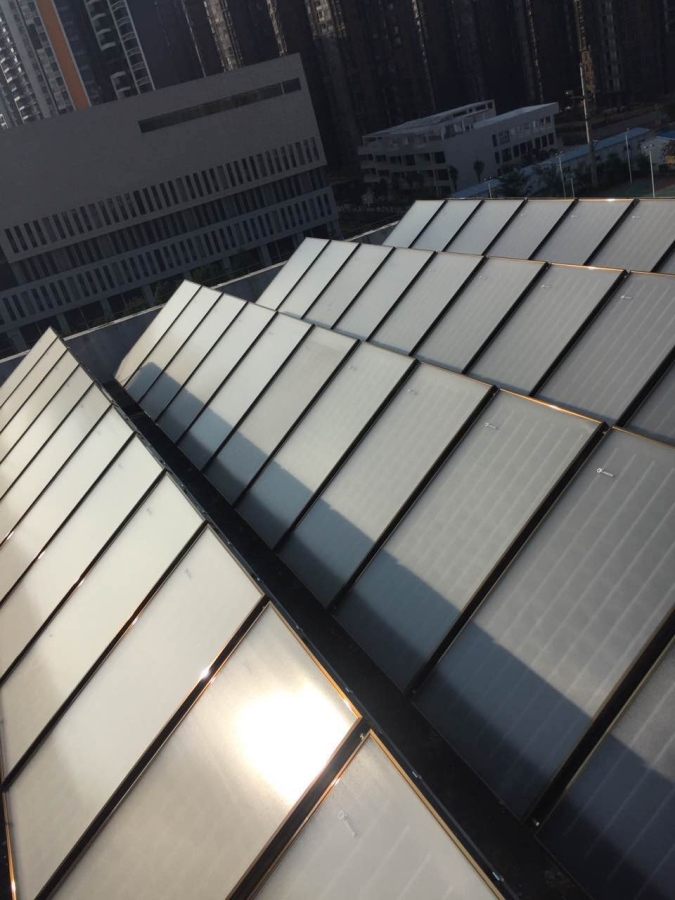 海南省交通學校二期男生宿舍樓太陽能熱水工程